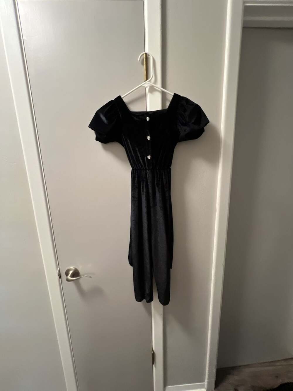 Zara Black Velvet Puff Sleeve Jumpsuit with Crystal Buttons
Size 6
